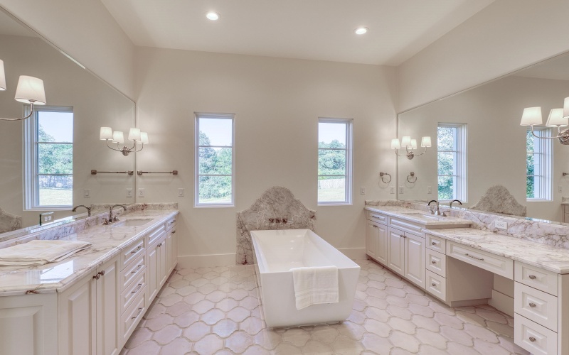 369 La Serena Loop, Horseshoe Bay, TX 78657, 5 Bedrooms Bedrooms, ,6 BathroomsBathrooms,Residential,For Sale,369 La Serena Loop,0,173831