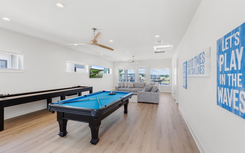 563 Ellen Williams Loop, Kingsland, TX 78639, 5 Habitaciones Habitaciones , ,6 BañosBaños,Residential,En Venta,563 Ellen Williams Loop,0,173885