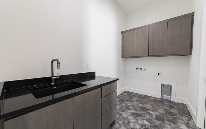 125 AZALEA Loop, Horseshoe Bay, TX 78657, 3 Bedrooms Bedrooms, ,3 BathroomsBathrooms,Residential,For Sale,125 AZALEA Loop,0,173908