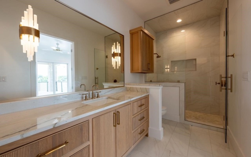 154 RIVERFRONT DRIVE, Kingsland, TX 78639, 9 Habitaciones Habitaciones , ,9 BañosBaños,Residential,En Venta,154 RIVERFRONT DRIVE,0,174061