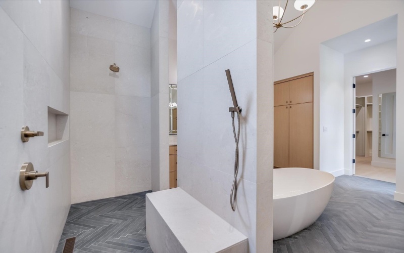 138 Coralberry, Horseshoe Bay, TX 78657, 4 Bedrooms Bedrooms, ,5 BathroomsBathrooms,Residential,For Sale,138 Coralberry,0,174175