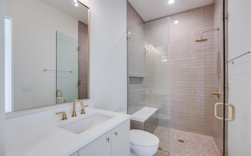 138 Coralberry, Horseshoe Bay, TX 78657, 4 Bedrooms Bedrooms, ,5 BathroomsBathrooms,Residential,For Sale,138 Coralberry,0,174175