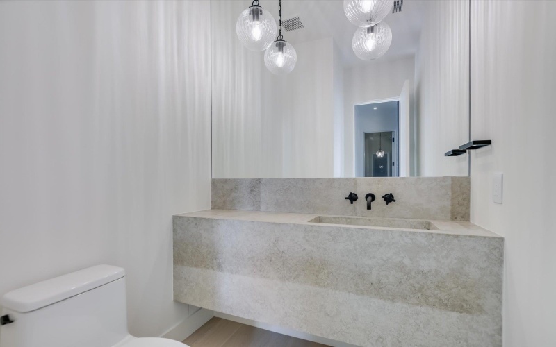 138 Coralberry, Horseshoe Bay, TX 78657, 4 Bedrooms Bedrooms, ,5 BathroomsBathrooms,Residential,For Sale,138 Coralberry,0,174175