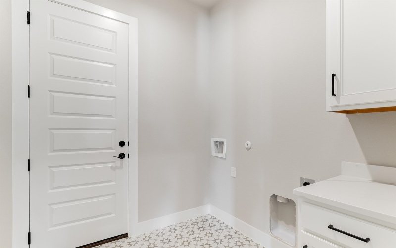 124 Draper Lane, Bertram, TX 78605, 4 Bedrooms Bedrooms, ,2 BathroomsBathrooms,Residential,For Sale,124 Draper Lane,0,174695