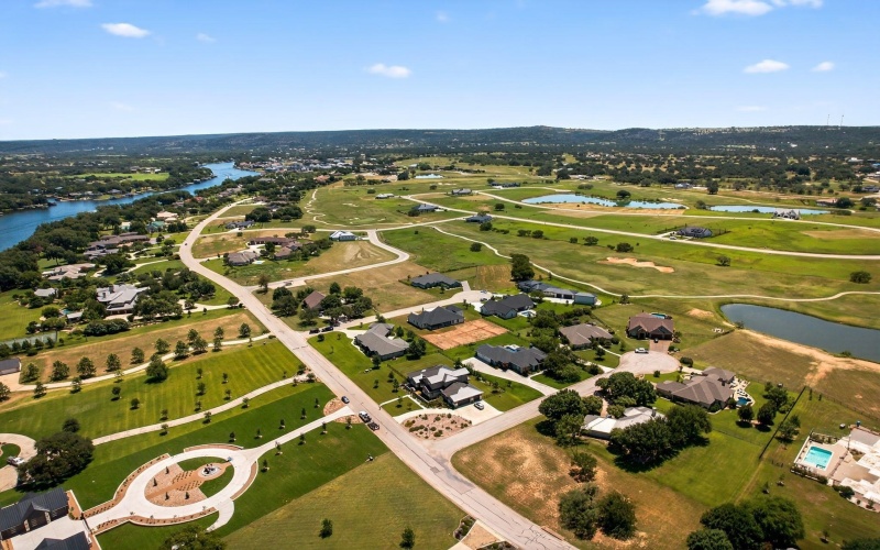 103 Still Meadow Drive, Kingsland, TX 78639, 4 Habitaciones Habitaciones , ,3 BañosBaños,Residential,En Venta,103 Still Meadow Drive,0,174761