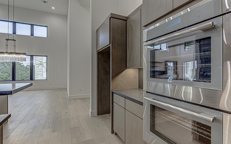 101 Manciano Drive, Horseshoe Bay, TX 78657, 3 Bedrooms Bedrooms, ,2 BathroomsBathrooms,Residential,For Sale,101 Manciano Drive,0,174842