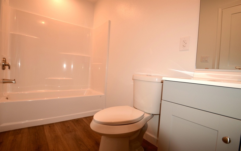 1517 Navajo Trail, Kingsland, TX 78639, 3 Bedrooms Bedrooms, ,2 BathroomsBathrooms,Residential,For Sale,1517 Navajo Trail,0,175342