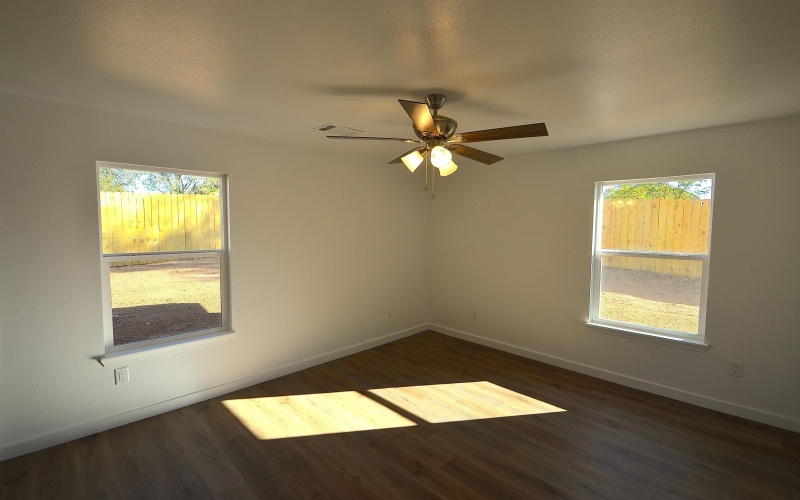 1515 Navajo Trail, Kingsland, TX 78639, 3 Habitaciones Habitaciones , ,2 BañosBaños,Residential,En Venta,1515 Navajo Trail,0,175343