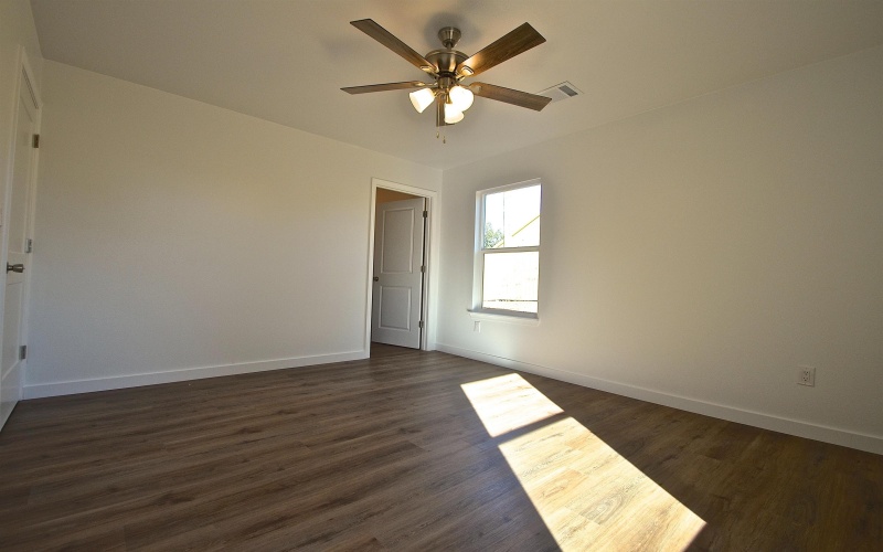 1515 Navajo Trail, Kingsland, TX 78639, 3 Habitaciones Habitaciones , ,2 BañosBaños,Residential,En Venta,1515 Navajo Trail,0,175343