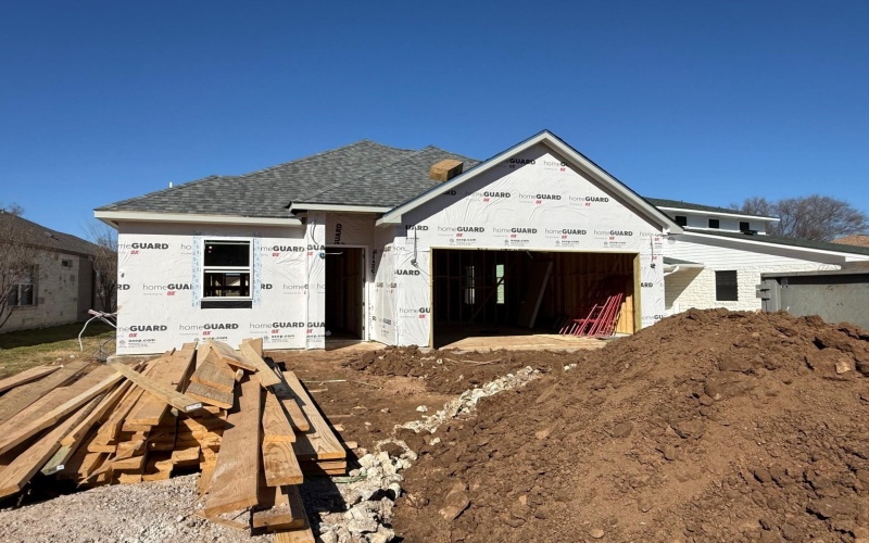 110 Firestone Place, Meadowlakes, TX 78654, 3 Bedrooms Bedrooms, ,2 BathroomsBathrooms,Residential,For Sale,110 Firestone Place,0,175496