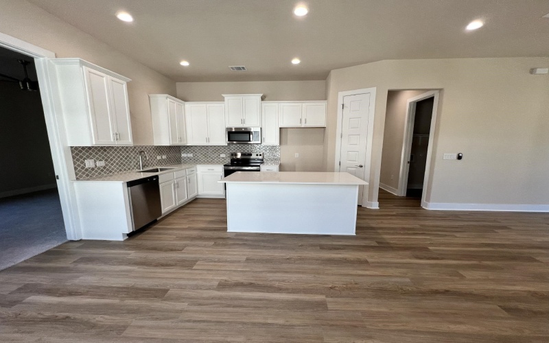 625 Birch Lane, Cottonwood Shores, TX 78657, 3 Bedrooms Bedrooms, ,2 BathroomsBathrooms,Residential,For Sale,625 Birch Lane,0,175575