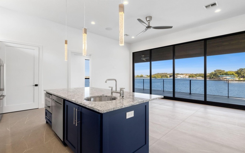 115 Estate Drive, Horseshoe Bay, TX 78657, 18 Bedrooms Bedrooms, ,10 BathroomsBathrooms,Residential,For Sale,115 Estate Drive,0,175593