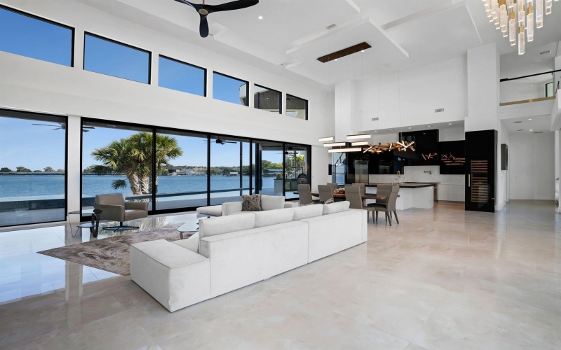 115 Estate Drive, Horseshoe Bay, TX 78657, 18 Bedrooms Bedrooms, ,10 BathroomsBathrooms,Residential,For Sale,115 Estate Drive,0,175593