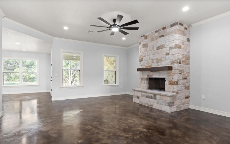 1617 Badger Ln, Lampasas, TX 76550, 4 Habitaciones Habitaciones , ,2 BañosBaños,Residential,En Venta,1617 Badger Ln,0,175786