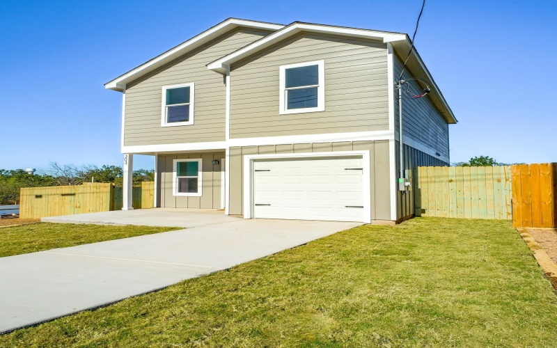 303 Cedarhill, Granite Shoals, TX 78654, 3 Bedrooms Bedrooms, ,2 BathroomsBathrooms,Residential,For Sale,303 Cedarhill,0,175818