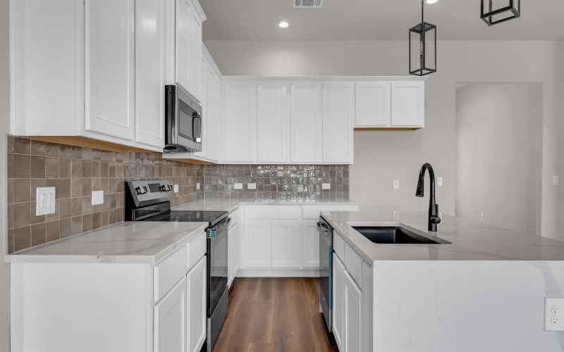 379 Prarie Point Road, Bertram, TX 78605, 4 Bedrooms Bedrooms, ,2 BathroomsBathrooms,Residential,For Sale,379 Prarie Point Road,0,175850