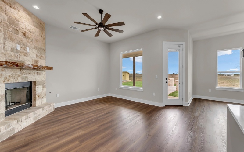 379 Prarie Point Road, Bertram, TX 78605, 4 Bedrooms Bedrooms, ,2 BathroomsBathrooms,Residential,For Sale,379 Prarie Point Road,0,175850