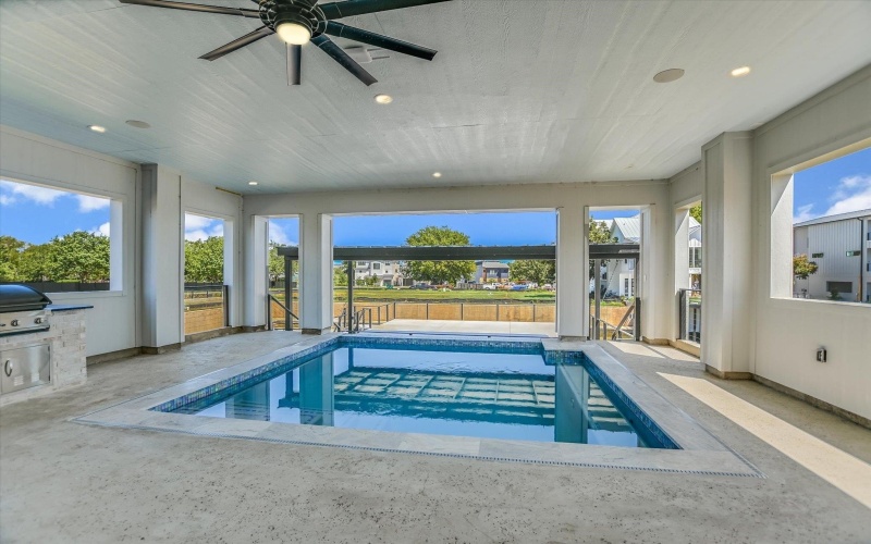 420 Lake St., Kingsland, TX 78639, 5 Bedrooms Bedrooms, ,6 BathroomsBathrooms,Residential,For Sale,420 Lake St.,0,176094