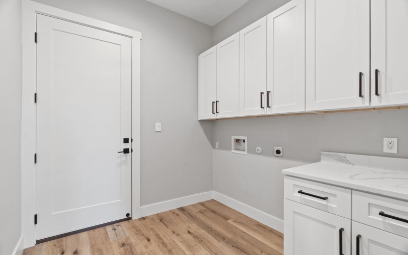 612 Broken Hills, Horseshoe Bay, TX 78657, 3 Bedrooms Bedrooms, ,2 BathroomsBathrooms,Residential,For Sale,612 Broken Hills,0,176156