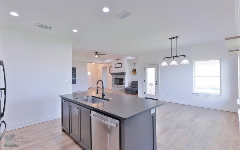 310 Long Ranger Road, Abilene, TX 79602, 4 Habitaciones Habitaciones , ,2 BañosBaños,Residential,En Venta,310 Long Ranger Road,20561965