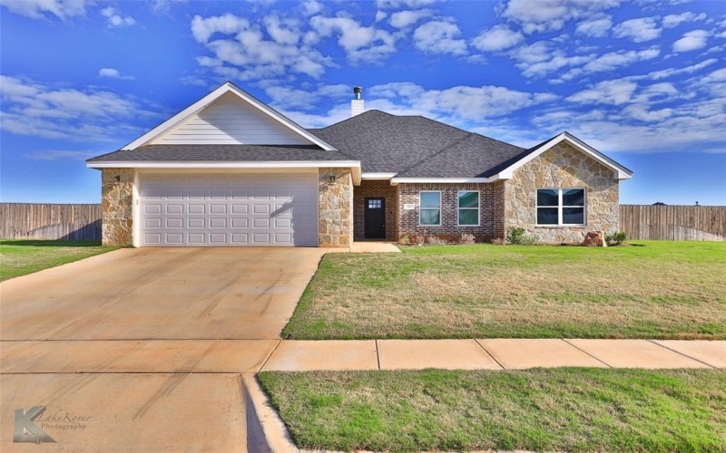 310 Long Ranger Road, Abilene, TX 79602, 4 Habitaciones Habitaciones , ,2 BañosBaños,Residential,En Venta,310 Long Ranger Road,20561965