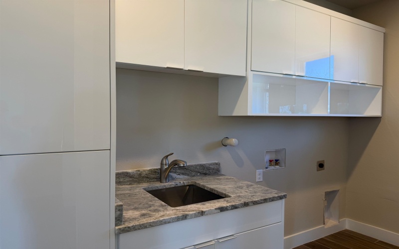 3217 Douglas Drive, Horseshoe Bay, TX 78657, 2 Bedrooms Bedrooms, ,2 BathroomsBathrooms,Residential,For Sale,3217 Douglas Drive,0,176298