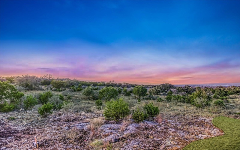 104 Nattie Woods Street, Horseshoe Bay, TX 78657, 5 Bedrooms Bedrooms, ,6 BathroomsBathrooms,Residential,For Sale,104 Nattie Woods Street,0,176383