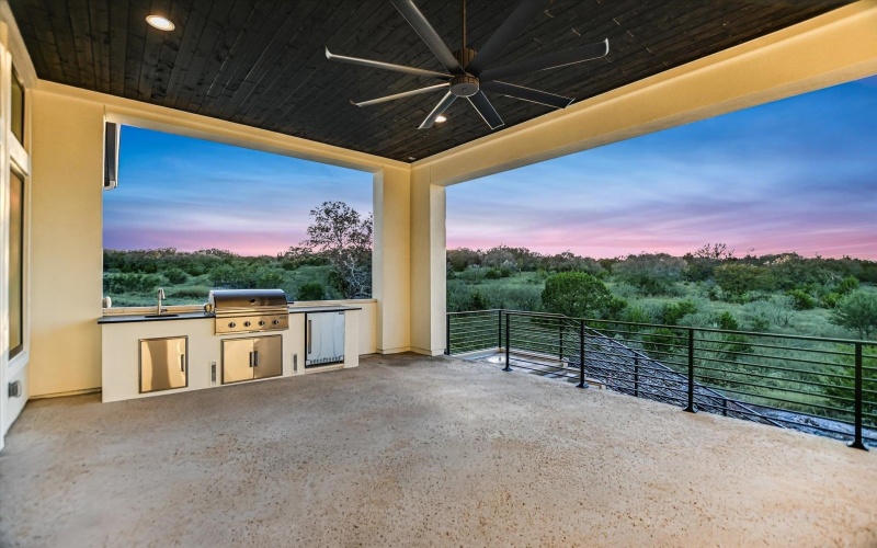 104 Nattie Woods Street, Horseshoe Bay, TX 78657, 5 Bedrooms Bedrooms, ,6 BathroomsBathrooms,Residential,For Sale,104 Nattie Woods Street,0,176383