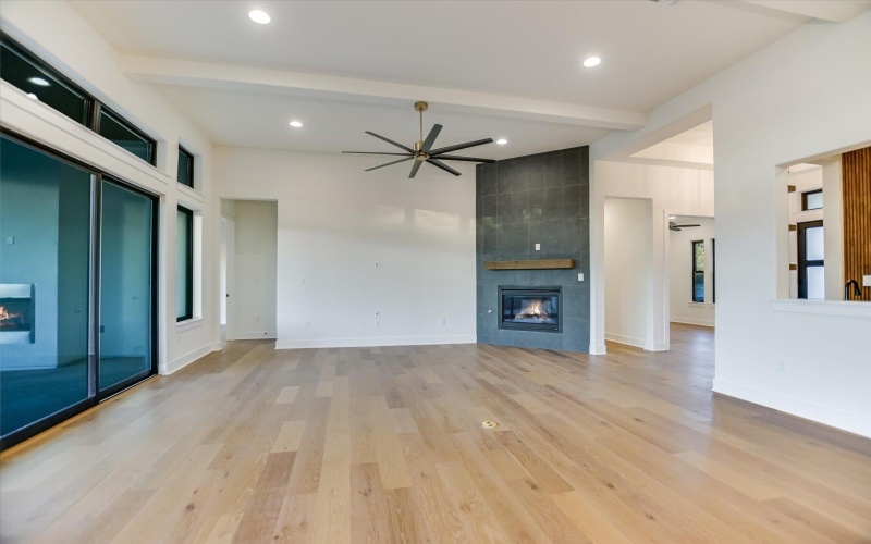 104 Nattie Woods Street, Horseshoe Bay, TX 78657, 5 Bedrooms Bedrooms, ,6 BathroomsBathrooms,Residential,For Sale,104 Nattie Woods Street,0,176383