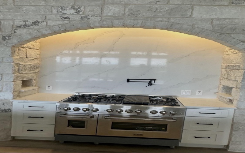 198 Burnet Oaks Drive, Burnet, TX 78611, 4 Bedrooms Bedrooms, ,5 BathroomsBathrooms,Residential,For Sale,198 Burnet Oaks Drive,0,176427