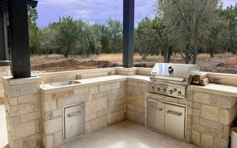 198 Burnet Oaks Drive, Burnet, TX 78611, 4 Bedrooms Bedrooms, ,5 BathroomsBathrooms,Residential,For Sale,198 Burnet Oaks Drive,0,176427