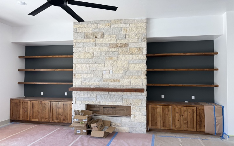 198 Burnet Oaks Drive, Burnet, TX 78611, 4 Bedrooms Bedrooms, ,5 BathroomsBathrooms,Residential,For Sale,198 Burnet Oaks Drive,0,176427