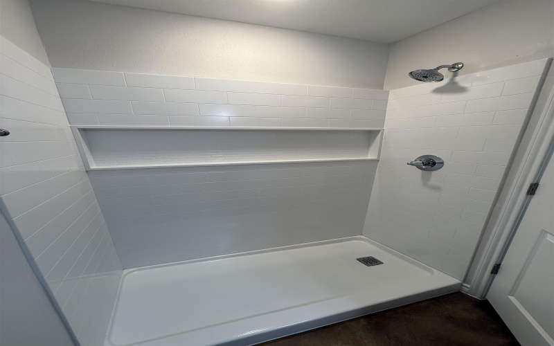 1704 E 3rd St, Lampasas, TX 76550, 2 Bedrooms Bedrooms, ,2 BathroomsBathrooms,Residential Multi Family,For Sale,1704 E 3rd St,0,176449