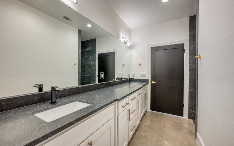 1502 Woodcrest Drive, Granite Shoals, TX 78654, 3 Bedrooms Bedrooms, ,2 BathroomsBathrooms,Residential,For Sale,1502 Woodcrest Drive,0,176468