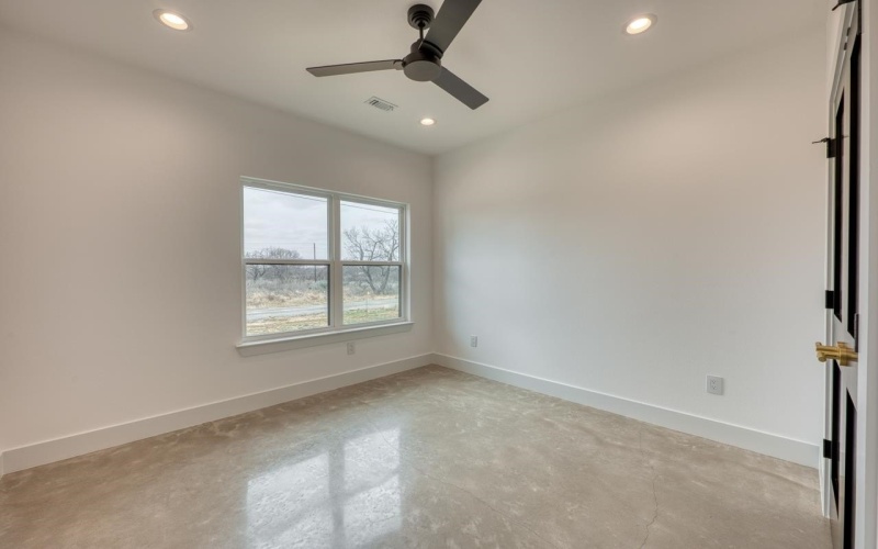 1502 Woodcrest Drive, Granite Shoals, TX 78654, 3 Bedrooms Bedrooms, ,2 BathroomsBathrooms,Residential,For Sale,1502 Woodcrest Drive,0,176468