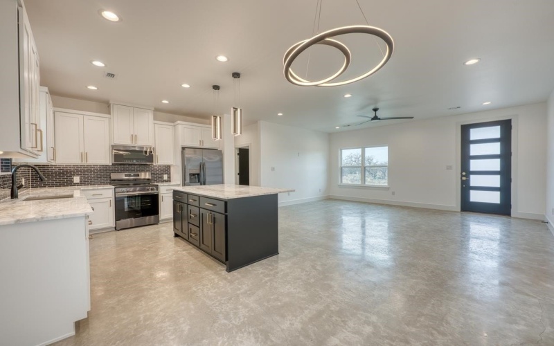 1502 Woodcrest Drive, Granite Shoals, TX 78654, 3 Bedrooms Bedrooms, ,2 BathroomsBathrooms,Residential,For Sale,1502 Woodcrest Drive,0,176468