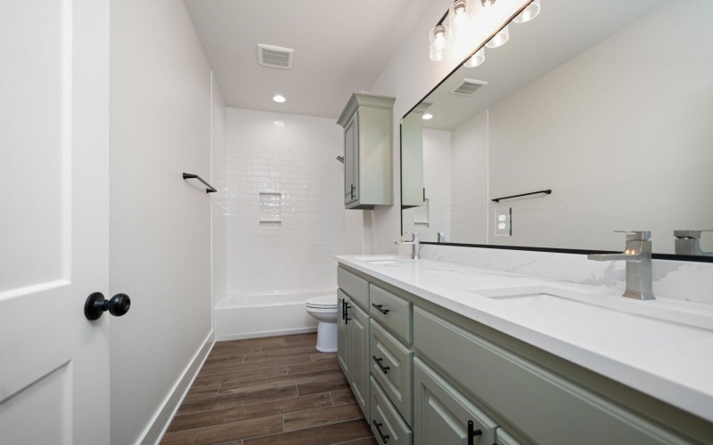 109 Cates, White Oak, TX 75693, 4 Bedrooms Bedrooms, ,2 BathroomsBathrooms,Residential,For Sale,109 Cates,0,20260951