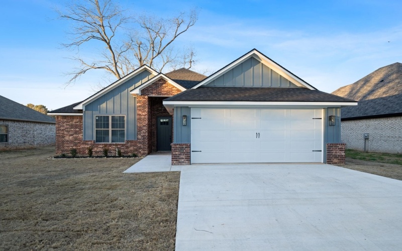 109 Cates, White Oak, TX 75693, 4 Bedrooms Bedrooms, ,2 BathroomsBathrooms,Residential,For Sale,109 Cates,0,20260951