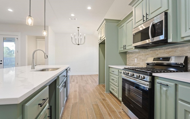 109 Cates, White Oak, TX 75693, 4 Bedrooms Bedrooms, ,2 BathroomsBathrooms,Residential,For Sale,109 Cates,0,20260951