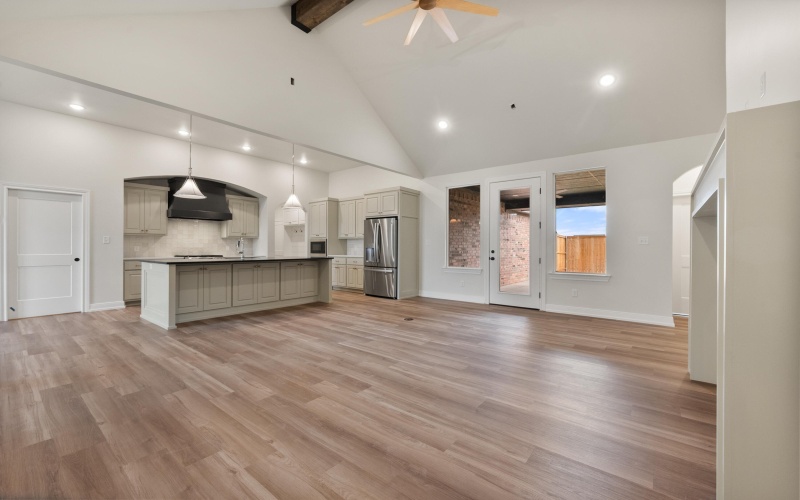 4417 Remington Avenue, Lubbock, TX 79407, 4 Habitaciones Habitaciones , ,3 BañosBaños,Residential,En Venta,4417 Remington Avenue,0,202601872