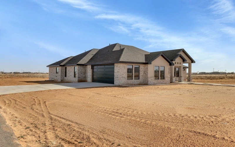 2307 S County Rd 1054, Midland, TX 79706, 4 Habitaciones Habitaciones , ,3 BañosBaños,Residential,En Venta,2307 S County Rd 1054,0,50090781
