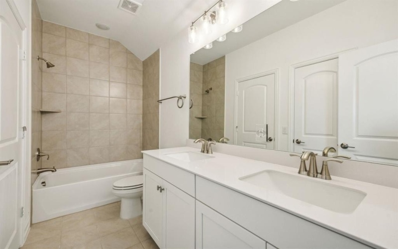 533 Auburn Avenue, Midlothian, TX 76065, 4 Habitaciones Habitaciones , ,3 BañosBaños,Residential,En Venta,533 Auburn Avenue,20562225