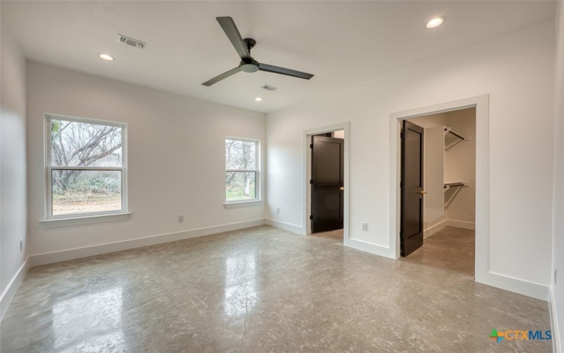 1501 Woodcrest Drive, Granite Shoals, TX 78654, 3 Bedrooms Bedrooms, ,2 BathroomsBathrooms,Residential,For Sale,1501 Woodcrest Drive,0,604371