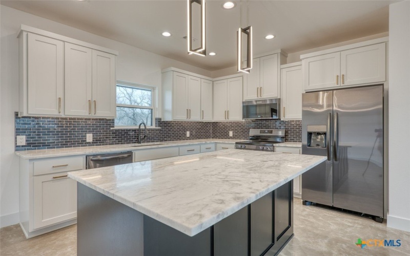 1501 Woodcrest Drive, Granite Shoals, TX 78654, 3 Bedrooms Bedrooms, ,2 BathroomsBathrooms,Residential,For Sale,1501 Woodcrest Drive,0,604371