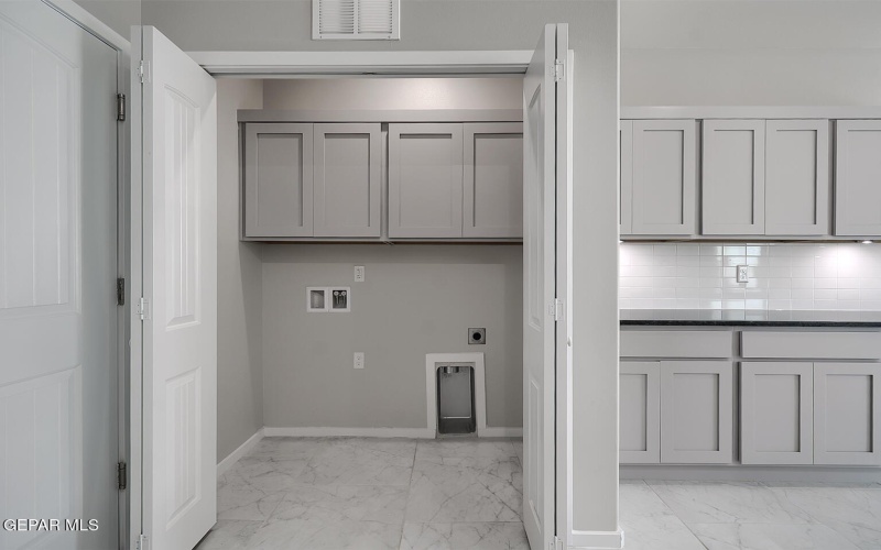 15100 COMPOSITION Avenue, El Paso, TX 79938, 5 Bedrooms Bedrooms, ,2 BathroomsBathrooms,Residential,For Sale,15100 COMPOSITION Avenue,0,938053