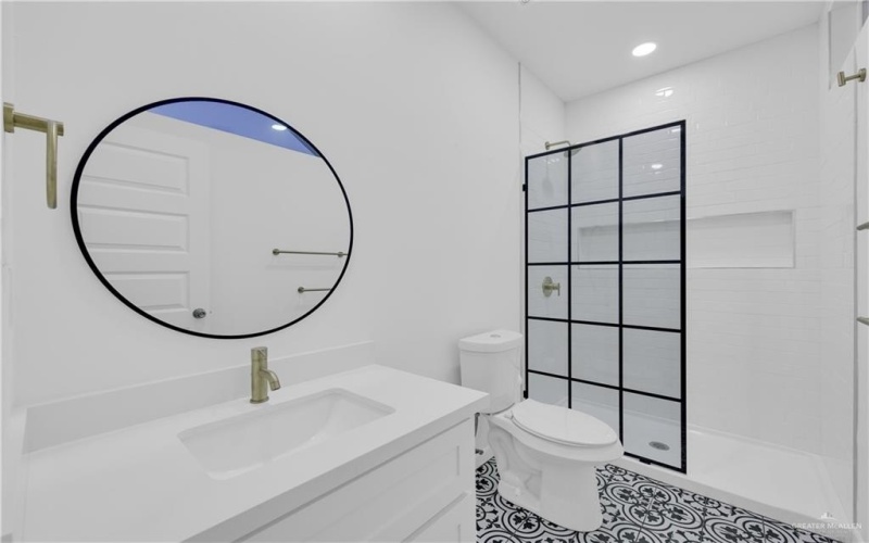 211 N 28th Street, McAllen, TX 78501, 3 Habitaciones Habitaciones , ,2 BañosBaños,Residential,En Venta,211 N 28th Street,0,494419