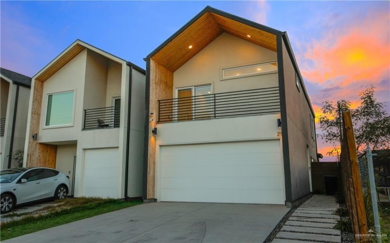 211 N 28th Street, McAllen, TX 78501, 3 Habitaciones Habitaciones , ,2 BañosBaños,Residential,En Venta,211 N 28th Street,0,494419