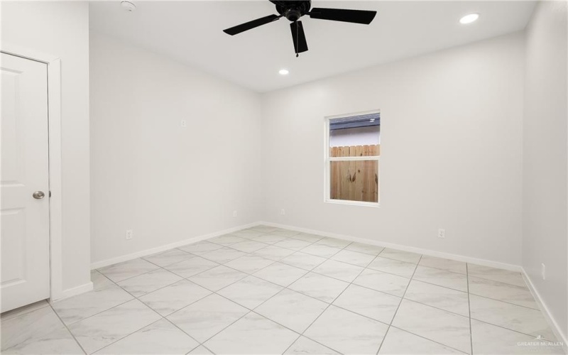 2501 S Hillside Avenue unit: 1 #1, Edinburg, TX 78542, 2 Bedrooms Bedrooms, ,2 BathroomsBathrooms,Residential,For Sale,2501 S Hillside Avenue unit: 1,0,494478