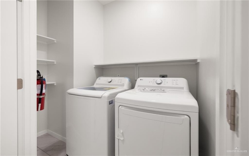 2501 S Hillside Avenue unit: 1 #1, Edinburg, TX 78542, 2 Bedrooms Bedrooms, ,2 BathroomsBathrooms,Residential,For Sale,2501 S Hillside Avenue unit: 1,0,494478