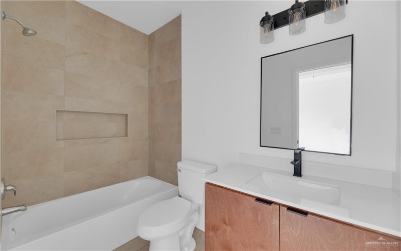 5003 Dahlia Street unit: 2 #2, Pharr, TX 78539, 3 Bedrooms Bedrooms, ,2 BathroomsBathrooms,Residential,For Sale,5003 Dahlia Street unit: 2,0,494500